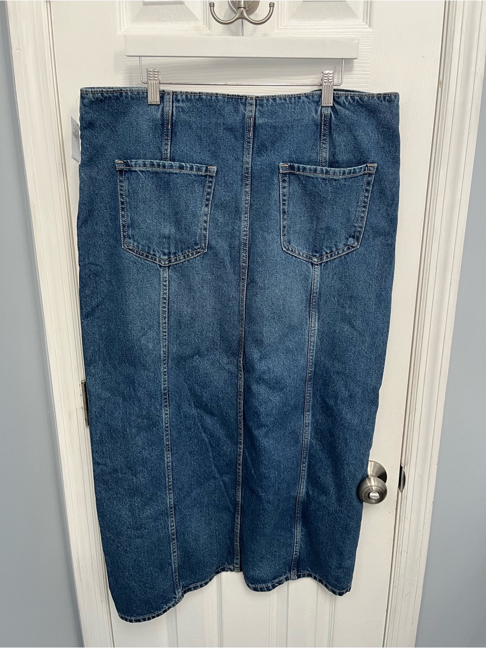 Jean Denim Maxi Skirt Old Navy Mid-Rise Med Wash 16 Front Zip NEW Front Slit - Picture 11 of 15